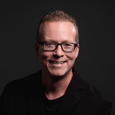 Freelance writer and editor @ https://t.co/XVishmBTKw. Musician @ https://t.co/SJn4HGd0Bn. I try to be funny.
