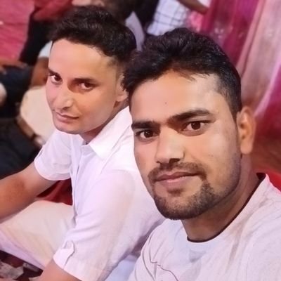 Jindgi me girne se kabhi mat daro kyuki
udte wahi hai jo girne ki himmat rakhte hai
