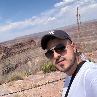 jszuluaga's profile picture. David Gonzalez stan account. Ingeniero Estructural