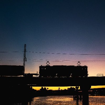 7PIFdOXrWi9372's profile picture. 