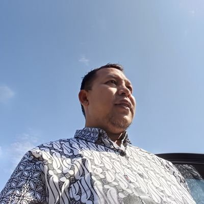 nababan_sarif's profile picture. 