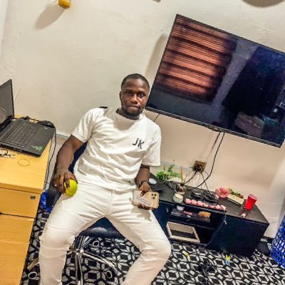 old account backup. A young entrepreneur in traveling 🧳 and Tourism with arts 🎭