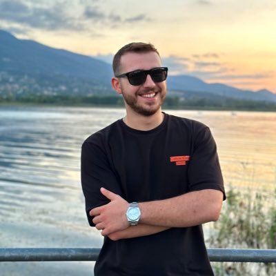 EmirGiders's profile picture.