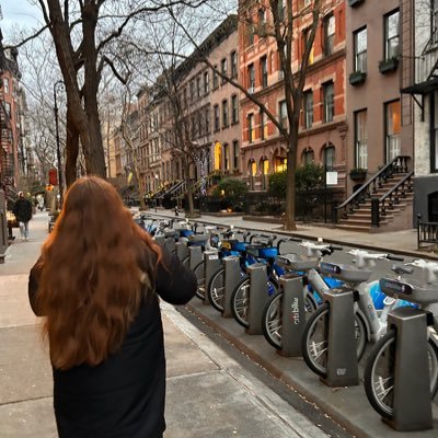 Niamhyymc's profile picture. ❀ ❁ ✺ ✼