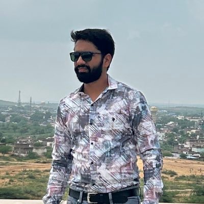 yadavmukesh8989's profile picture. 