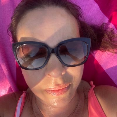 nadoudusixtrois's profile picture. L’âge ça se voit… sur la tronche😂😂😂