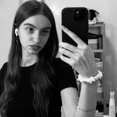 multiv1tamines's profile picture. 