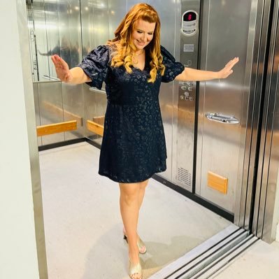 🏴WELSH SOPRANO 🎭 Represented by @KeynoteAM Running.Handel.Puccini.Cheese.True Crime
