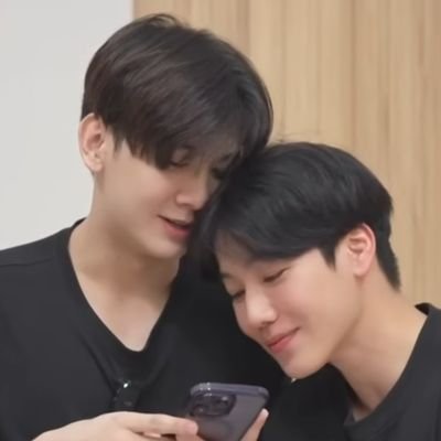 ชีวิตขับเคลื่อนด้วยบอนซ์วอร์💜💚さんのプロフィール画像
