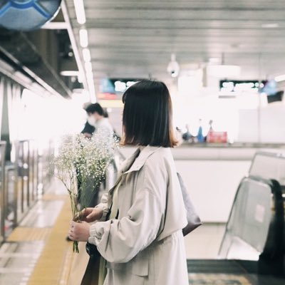 shiho_creative's profile picture. クリエイティブなことが好き｜CanvaProを活用したデザインで価値を最大化｜業務委託3社｜金融・保険・通信キャリア等のコンテンツ制作｜デザイン・ライティング・マーケティング｜感情に素直に、目の前のことに誠実に｜クリエイティブの源は推し活です｜ご依頼・ご相談はDMへ