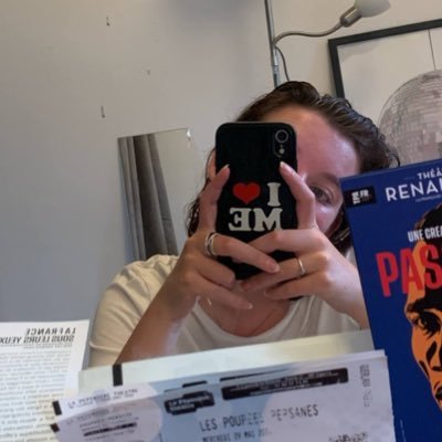 audefine's profile picture. Journaliste, ch’ti. Formée à Grenoble. Passée par RFI, Inter, Bleu.