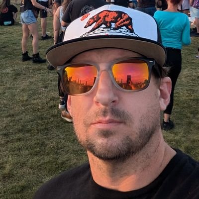sandstorm721's profile picture. Bay Area to Milwaukee with a few stops in between. I love baseball and football and (mostly) hate their owners. Milb hats are the best. #SFGiants #FTTB