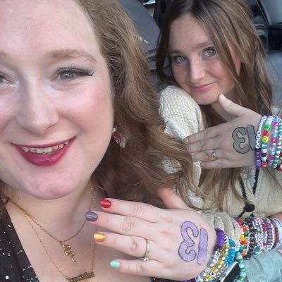 Here’s a toast to my real friends and Taylor Swift 🥂