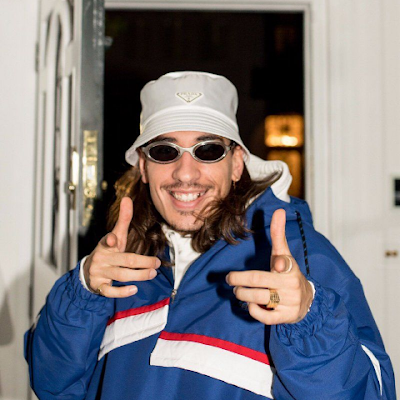 Spontan385's profile picture. 