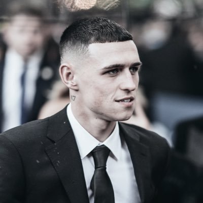 Architect || Football || MCFC fan account || certified Real Madrid hater.