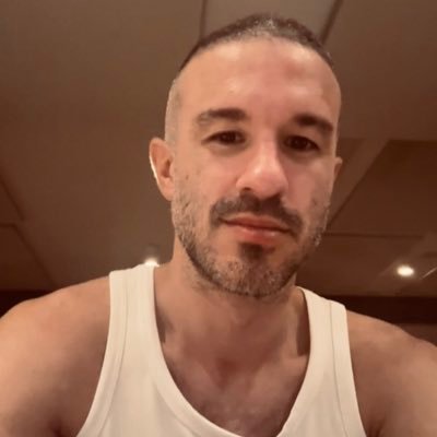 18+ Hung 9+ Top ,Oral and Verbal. PR firm owner and content creator but what you see is not acting. Seeking investors for my business and supporters.