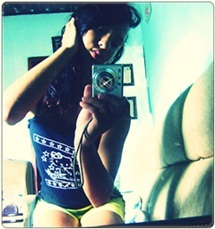 “passei a vida inteira procurando alguem como você .”
 Maycon Love  ♥