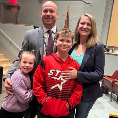 Thankful father and husband, Valhalla Assistant Superintendent, Lead Learner, & Culture Cultivator. Nothing changes if nothing changes. My tweets are my own.