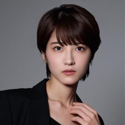 若月佑美公式X。 スタッフが愛情を込めて皆様に発信します。本人も見てます。 本人も呟きます。 若月佑美official site・FC【未開発区域】↓URL