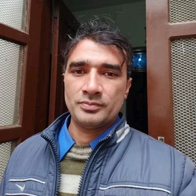 Desi boy , pure haryanavi ,gaama aale.
हर किसी के हाथों बिक जाने को तैयार नहीं ...
ये जाट का जिगर है तेरे शहर का अखबार नहीं ।।।