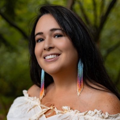 Writer, NonUnion Voice Actor, Cosplayer, Gamer 🎮 Métis 🪶 🏳️🌈 Turtle Island🐢🏝️ Nova of FDP 🎙️ #Bratz, #Cynthia, #MeanGirls #JourneyRenewedFateFantasy