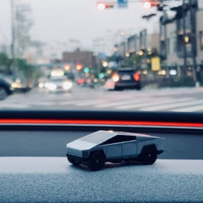 papamighty0109's profile picture. 40대남자,아빠이자남편,비보잉의끝자락잡고있음,iOS개발자,테쥬니오너