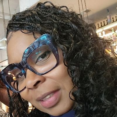 jusfavor4u's profile picture. 