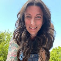 Stephanie Miron (@mironsquad) 's Twitter Profile