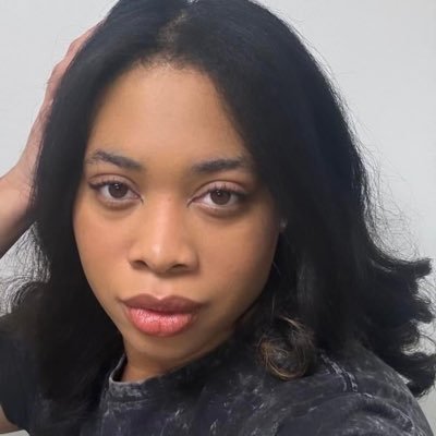 thek1ll3rd0ll's profile picture. ☉♋︎ ☽ ♉︎ ↑♐︎ 𝓯𝓲𝓵𝓵𝓮𝓭 𝔀𝓲𝓽𝓱 𝓹𝓸𝓲𝓼𝓸𝓷, 𝓫𝓾𝓽 𝓫𝓵𝓮𝓼𝓼𝓮𝓭 𝔀𝓲𝓽𝓱 𝓫𝓮𝓪𝓾𝓽𝔂 & 𝓻𝓪𝓰𝓮