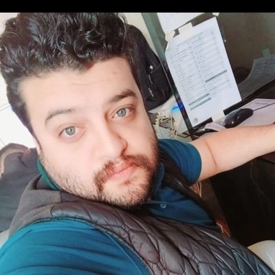 d1403f42b7c14ca's profile picture. zamalek❤ 
30years 
faculty of law tanta university 🏢
from tanta 🚗
swimming 
🏊🏊