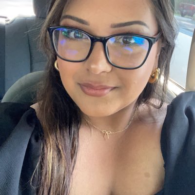 amandkpg's profile picture. helloo ◡̈