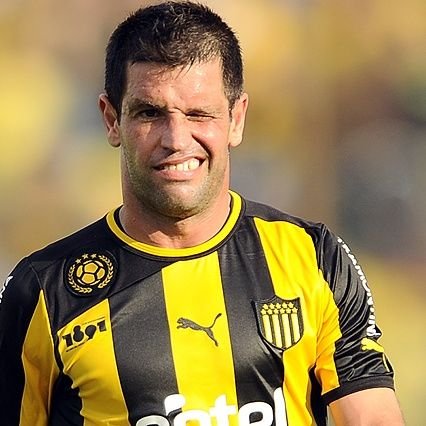 Hincha del mas grande - y faneo a muerte al genio Tony Pacheco-
Cuenta nueva, gracias a los que devuelven el folow💛🖤