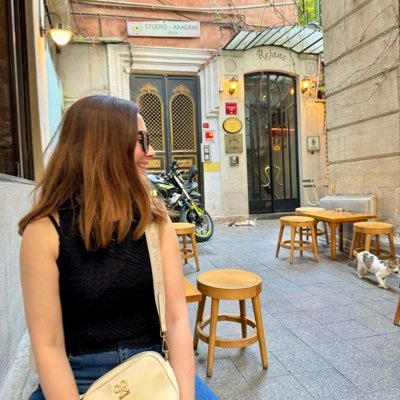 Fulbrighter | Dual Title PhD Student in Applied Linguistics & African Studies @penn_state | Multilingualism, migration, politics