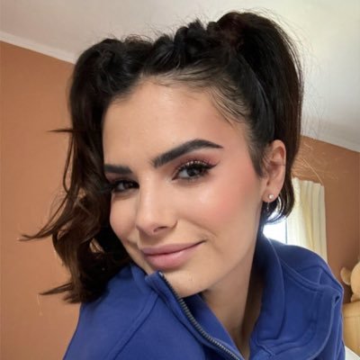 Jessy43125's profile picture. Träume groß, arbeite darauf hin 💦💦