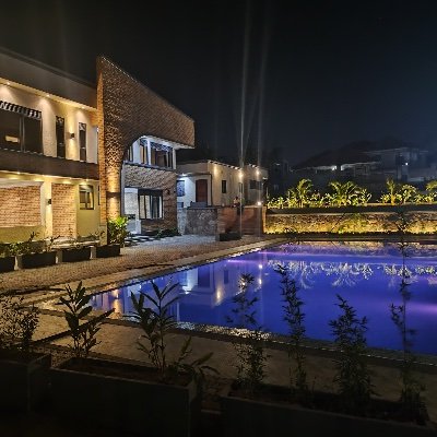 EquinoxSportUg's profile picture. State of the art artificial turf soccer pitches, modern swimming pool, modern gym, sauna spa and steam bath, aerobics & dance classes, bar & restaurant