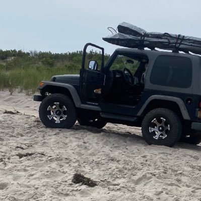 Lollipoppington's profile picture. I’m not new here