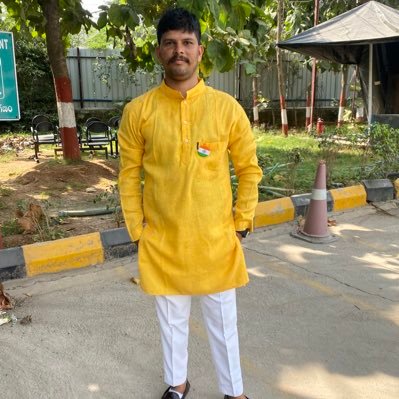 सबसें ख़राब समय कों झेलने वाला व्यक्ति, सबसें अच्छे भविष्य का निर्माण करता हैं _!! .... जय भीम _💙जय भारत _जय संविधान ....💙💙💙 @siddharthnagar