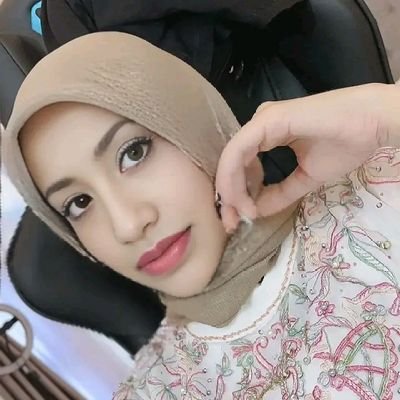 Sandrajame19076's profile picture. 