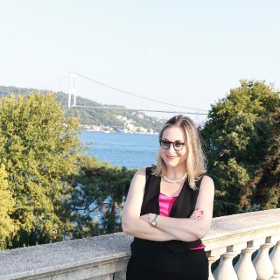 European politics and IR. Far right parties, migration,
Turkiye_EU relations.
Poetry, music, arts