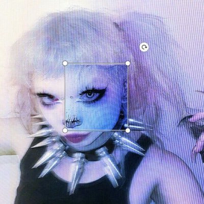 GlitziGhoul's profile picture. 