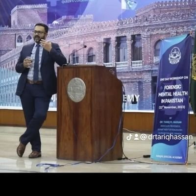 Forensic Psychiatrist at Queen's University in Kingston, Canada 🇨🇦 🍁
Actively involved in laying the foundations of forensic mental health in Pakistan 🇵🇰