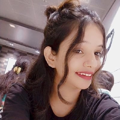 manisaini_05's profile picture. 