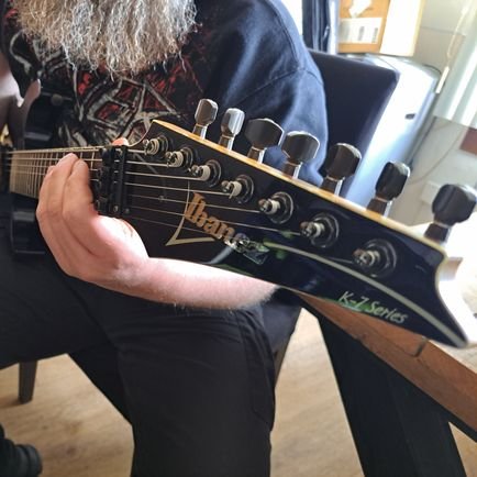 Mauk666's profile picture. Hekel aan Domlinks, KlimaatHoax en NepVluchtelingen... Oh en geef het prikje maar aan iemand anders!