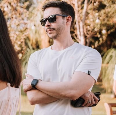 elielofranca's profile picture. software engineer | eng. manager. in constant learning and growth.