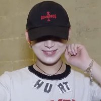 sh (@sashaynee) 's Twitter Profile