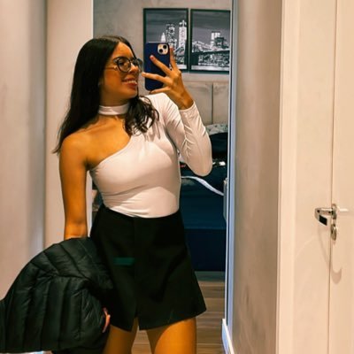 melotiersoo_'s profile picture. 🏳️‍🌈 • 🩰 • @Corinthians🖤 @realmadrid🤍