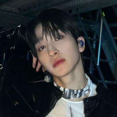 thesanqyeon's profile picture. ( 𝐈 / 𝐗𝐈 𝐨𝐟 @𝐖𝐄_𝐓𝐇𝐄_𝐁𝐎𝐘𝐙 ) Lee Sangyeon : Thank you for being together with me under the same sky
