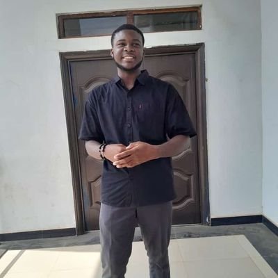 Graphics designer,Ui/Ux Designer and a computer science student.