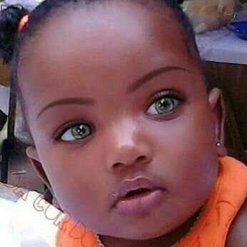 Ayna_1453's profile picture. Etrafın Karanlık Olsa Bile Aydınlığa Açılan Bir Kapı Vardır.