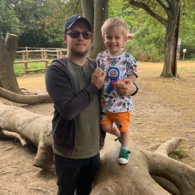 AndyTopleyUK's profile picture. Freelance Web Designer @BearSitesUK and iOS Developer in training. Follow my journey @ https://t.co/DYZnz1eVv9